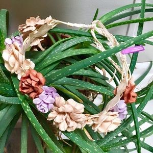 Paper flower crown in fall colors by Tarte